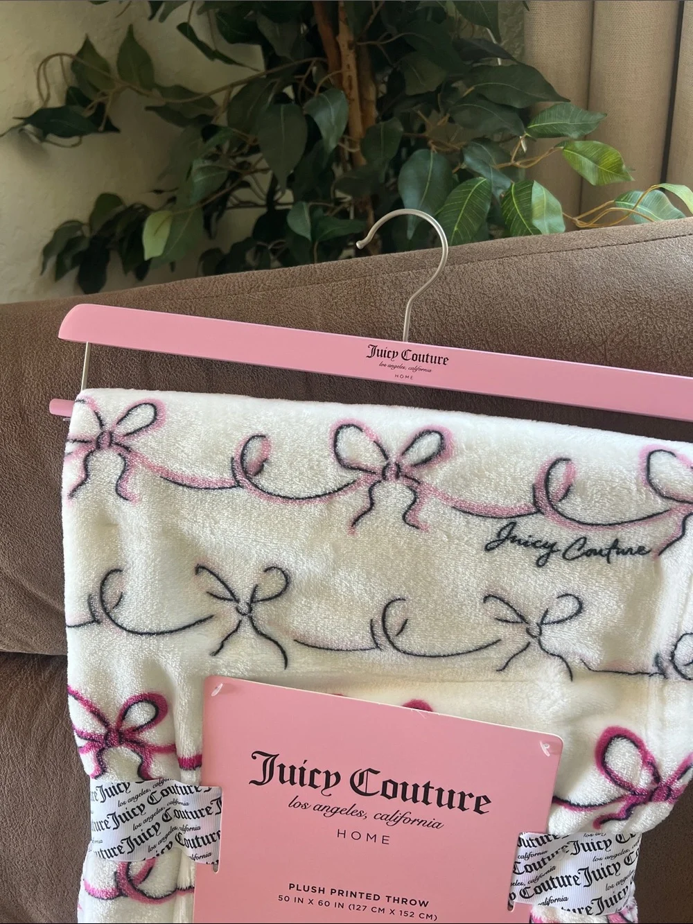 Juicy Couture Plush Printed Throw Blanket Pink Coquette Bows 50x60